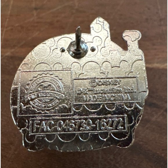 Disney Star Wars Boba Fett Tsum Tsum Pin Mickey Trading Bounty Hunter Authentic - Picture 4 of 5